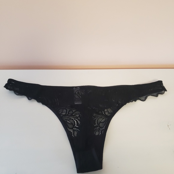 b.tempt'd by Wacoal Undisclosed Lace Thong - Picture 4 of 4